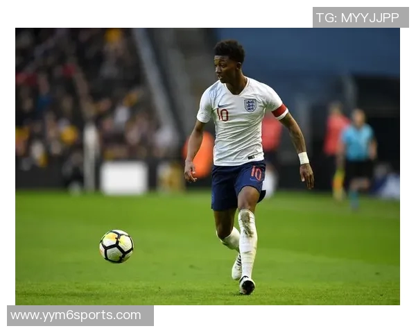 格雷谈进球灵感源于父亲遗传本能庆祝时未见队友让我感到困惑 格雷谈进球灵感源于父亲遗传本能庆祝时未见队友让我感到困惑