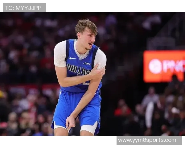 德怀特鲍威尔盛赞弗拉格新秀赛表现称其未来无限可能